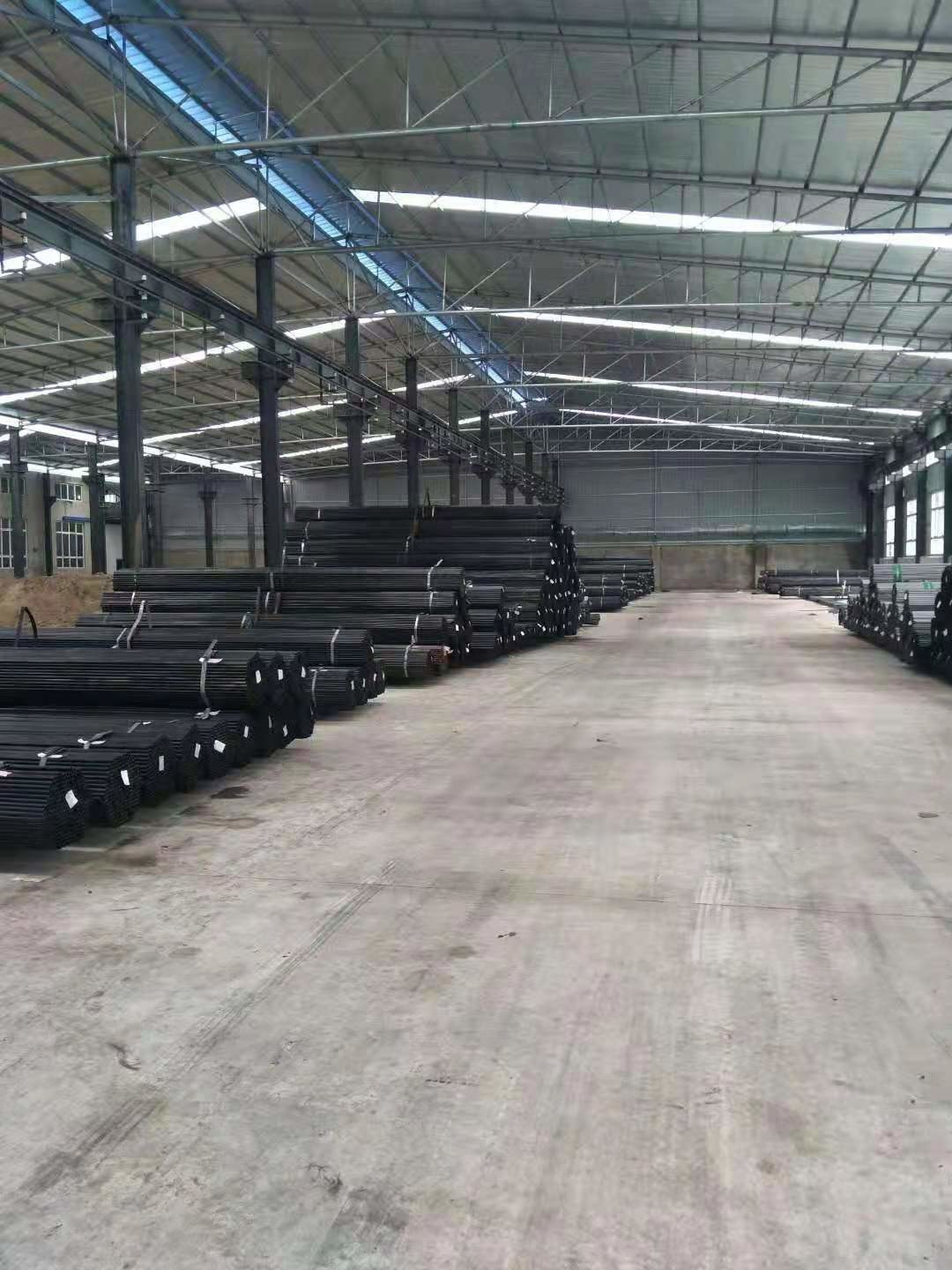 Iron Black Welded Elliptical Steel Pipe Anti Corrosion 50mm Galvanised Pipe