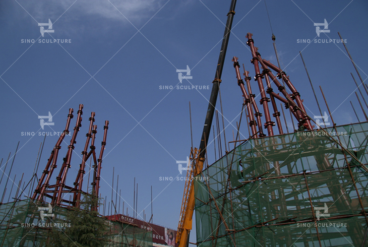 A mild steel structure was assembled at the site for the bronze monumental sculpture