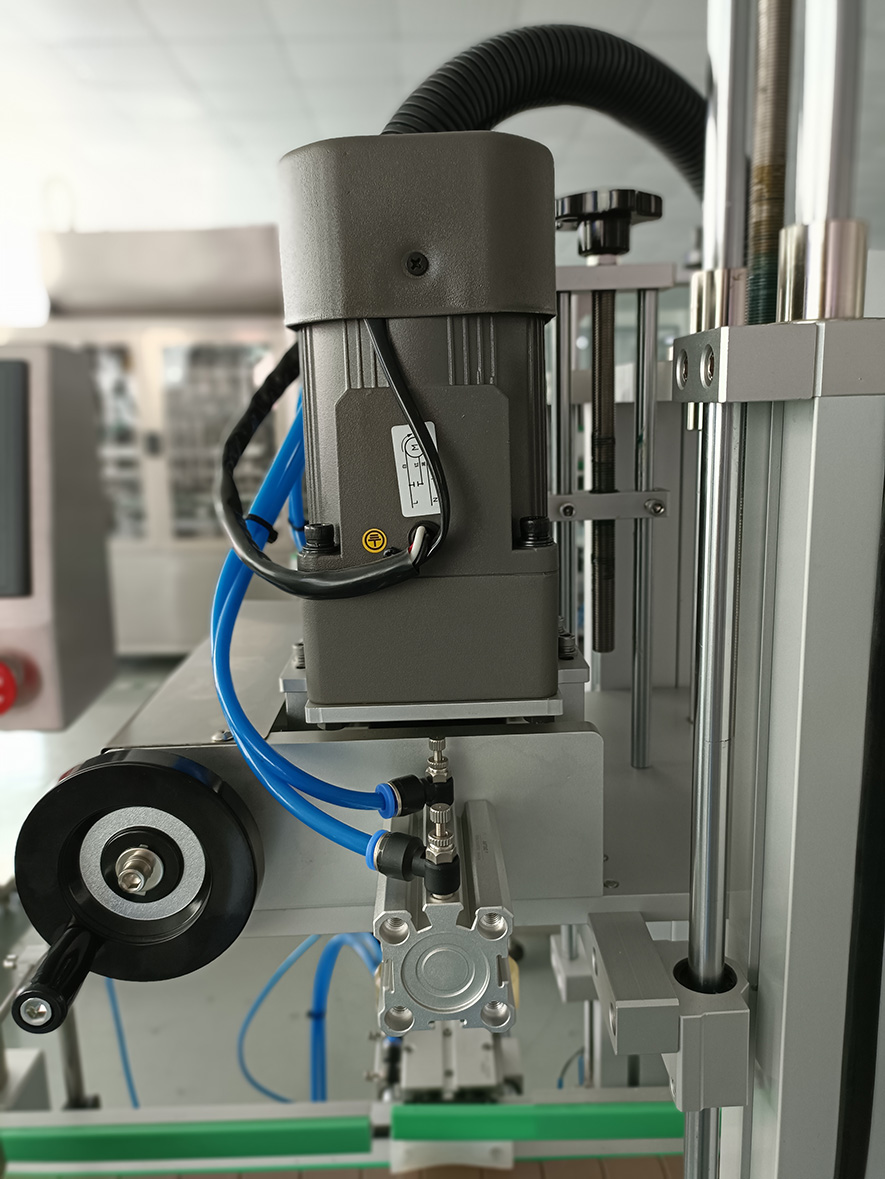 50L Desktop Automatic Screw Capping Machine for Glass Plastic Bottle Cap Sealing