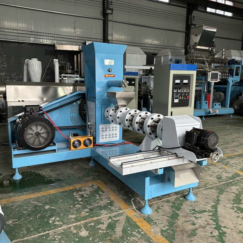 Pet Food Processing Dog Feeder Extruder With And 220V/380V Voltage