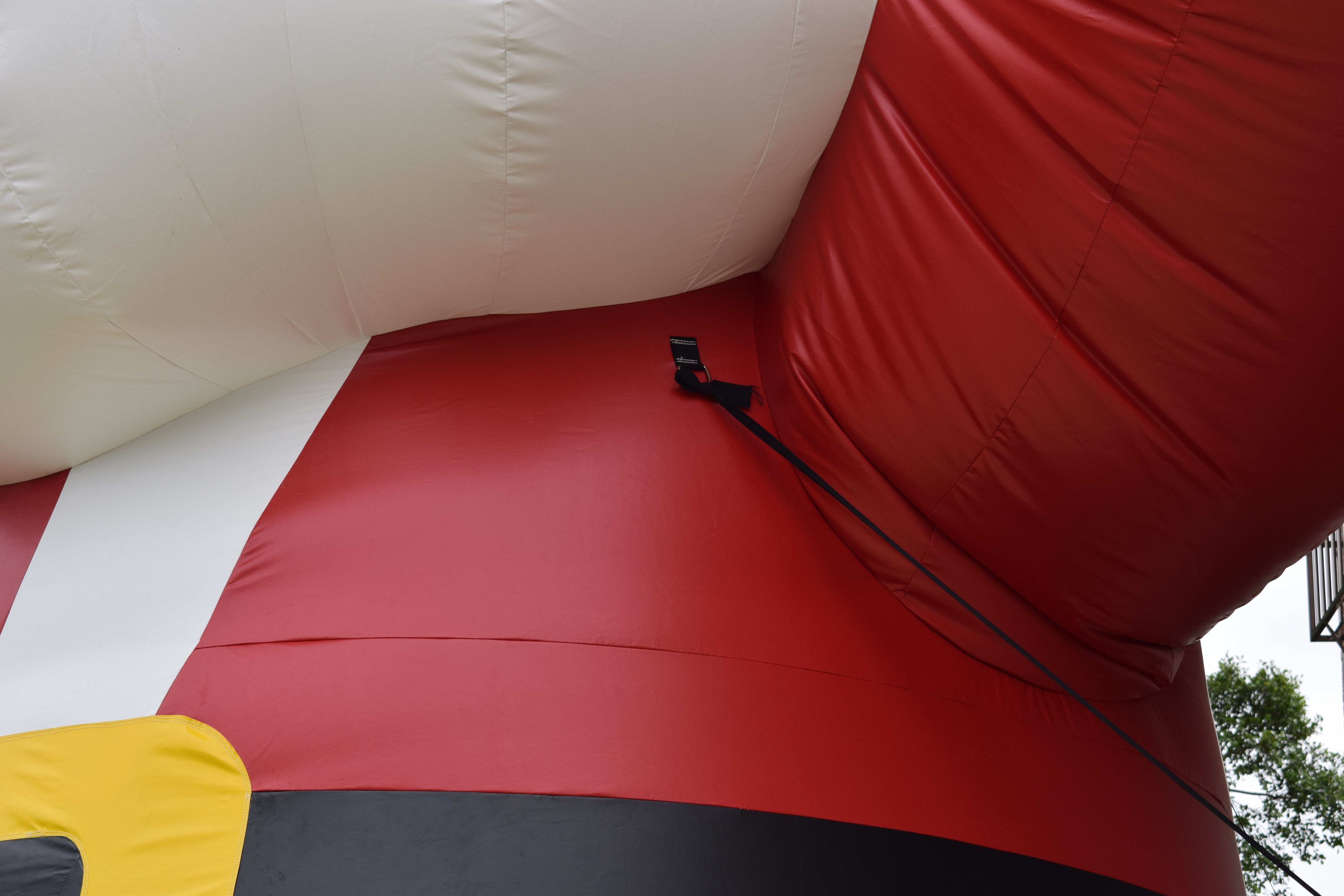 Customzied Attractive Outdoor Inflatable Christmas Decorations Santa Claus