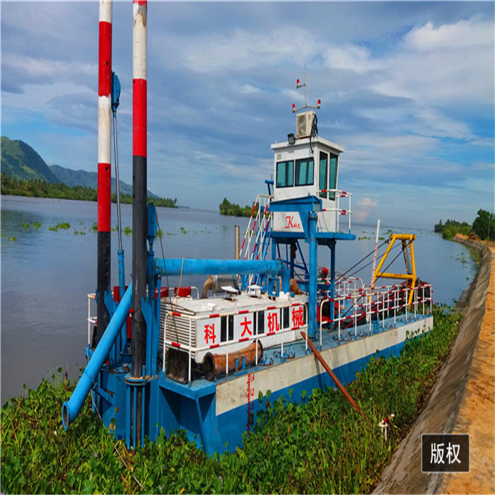 7000m3/H 26 Inch Portable Gold Dredge 1000Kw River Cutter Dredger