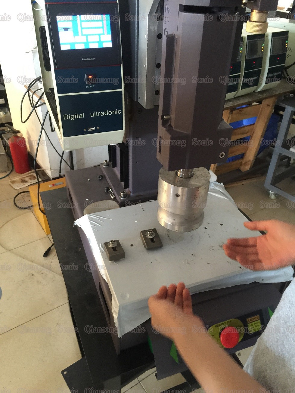 15Khz 2600w Ultrasonic Wave Generator With Duration Control For Plastic Weld System