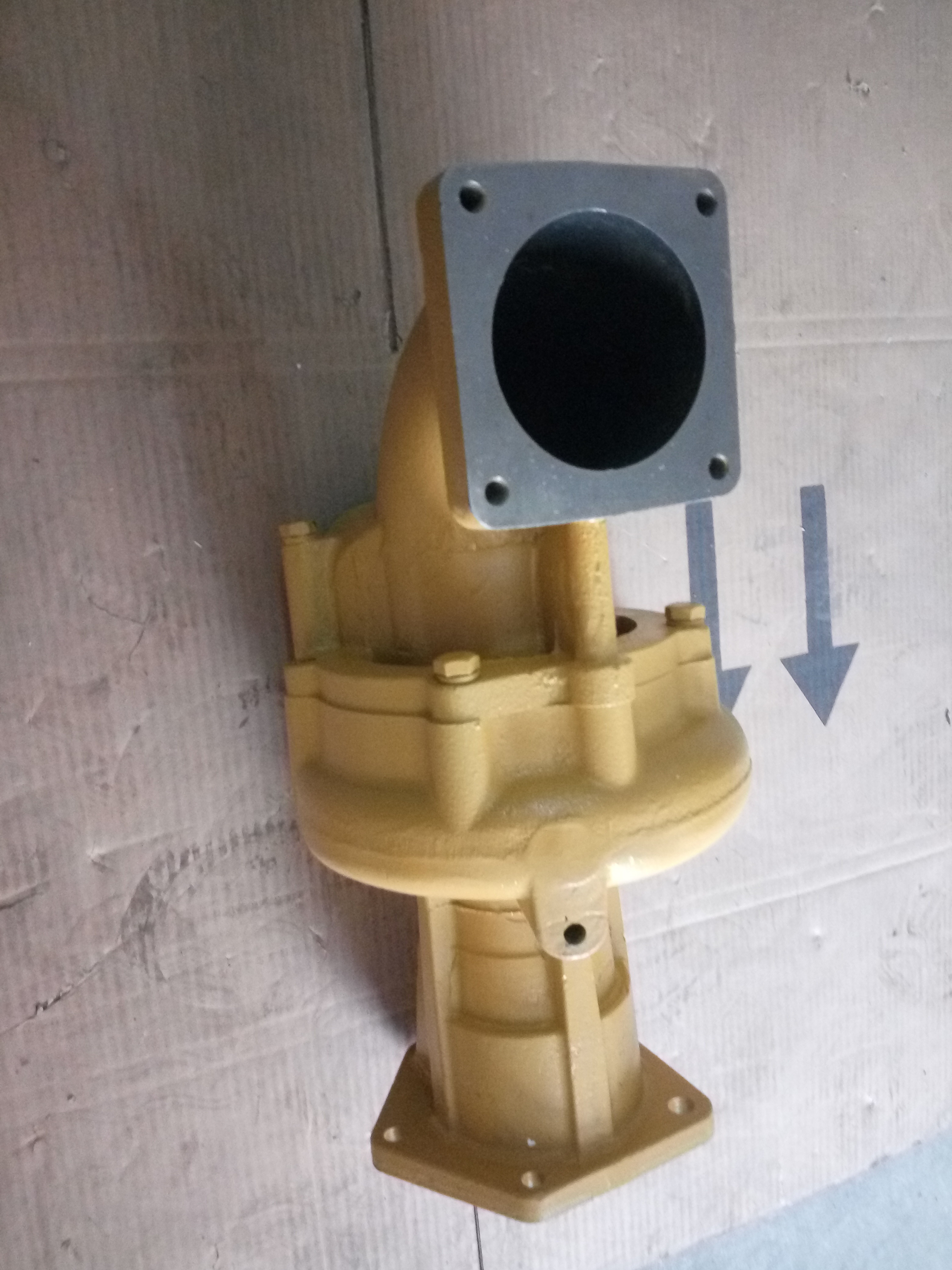 part No. :6162-63-1025 water pump use for komatsu engine 6D170 komatsu bulldozer D275 D375