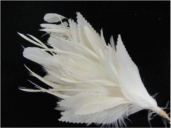 15*15 cm Goose Feather Flower Mount Wire Accessory for Professional Presentation