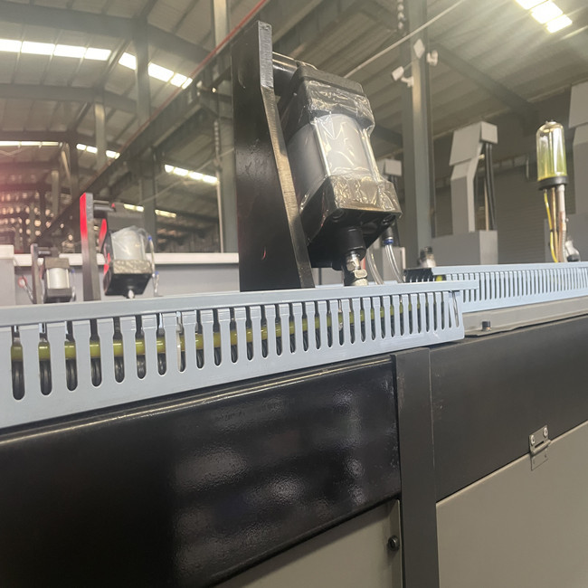 ISO PLC control Corrugated Carton Flexo Printing Machine With Slotting Die Cutting Stacker