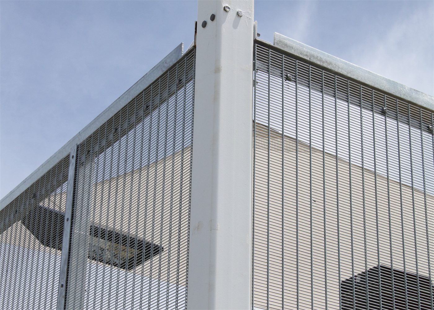 Metal Materials Green / Steel 358 Mesh Fencing 500g/M2 Zinc Coating Anti Intruder
