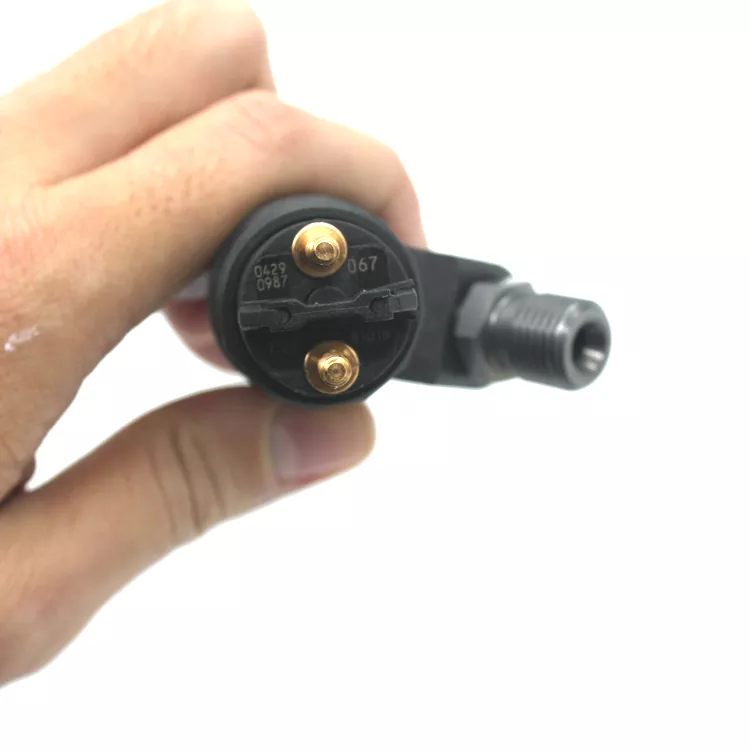 0445120066 0445120067 Excavator Common Rail Injectors for Volvo Deutz EC210 D6E Fuel Diesel Engine Guaranteed 20X5X5 cm