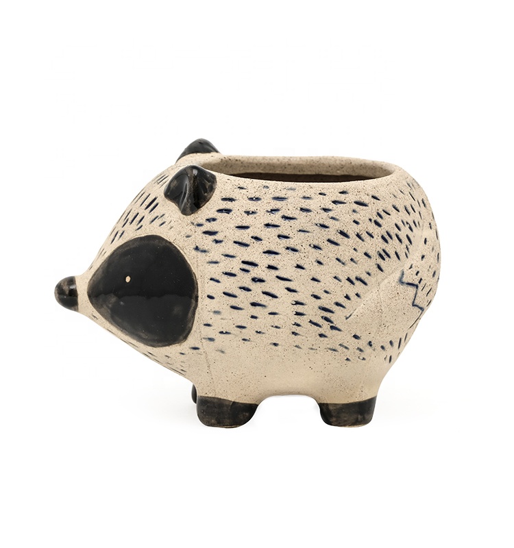 Wholesale hot sale lovely instagram 3D unique hedgehog flower succulent pot in pottery clay ceramic