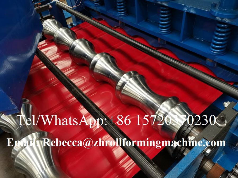 Roof Panel metal roof roll forming machine / roof tile roll forming machine with 5.5kw motor