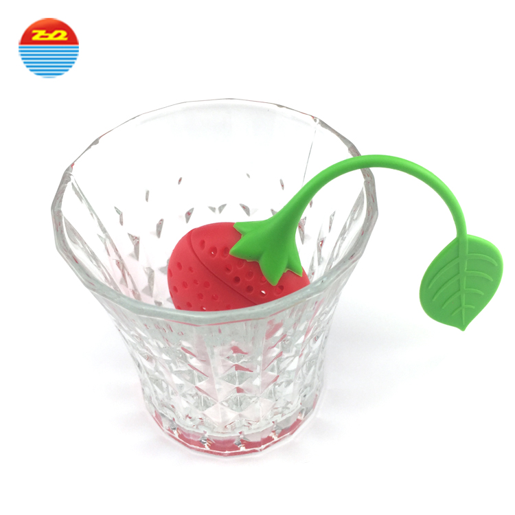 Non-toxic health practical Pretty to-go Unique soft food grade mini fruit shaped fancy silicone strawberry tea infuser