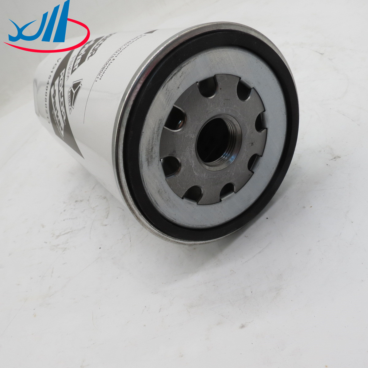 Good selling Trucks and cars auto parts Fuel Filter VG1540080211