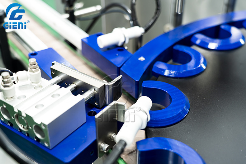 Automatic Essential Oil Filling Capping and Labeling Production Machines