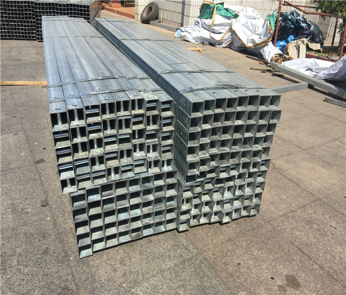 Q235 Material Decorative Sign Posts Residential Street Light Poles 6mm 8mm Helix Thickness