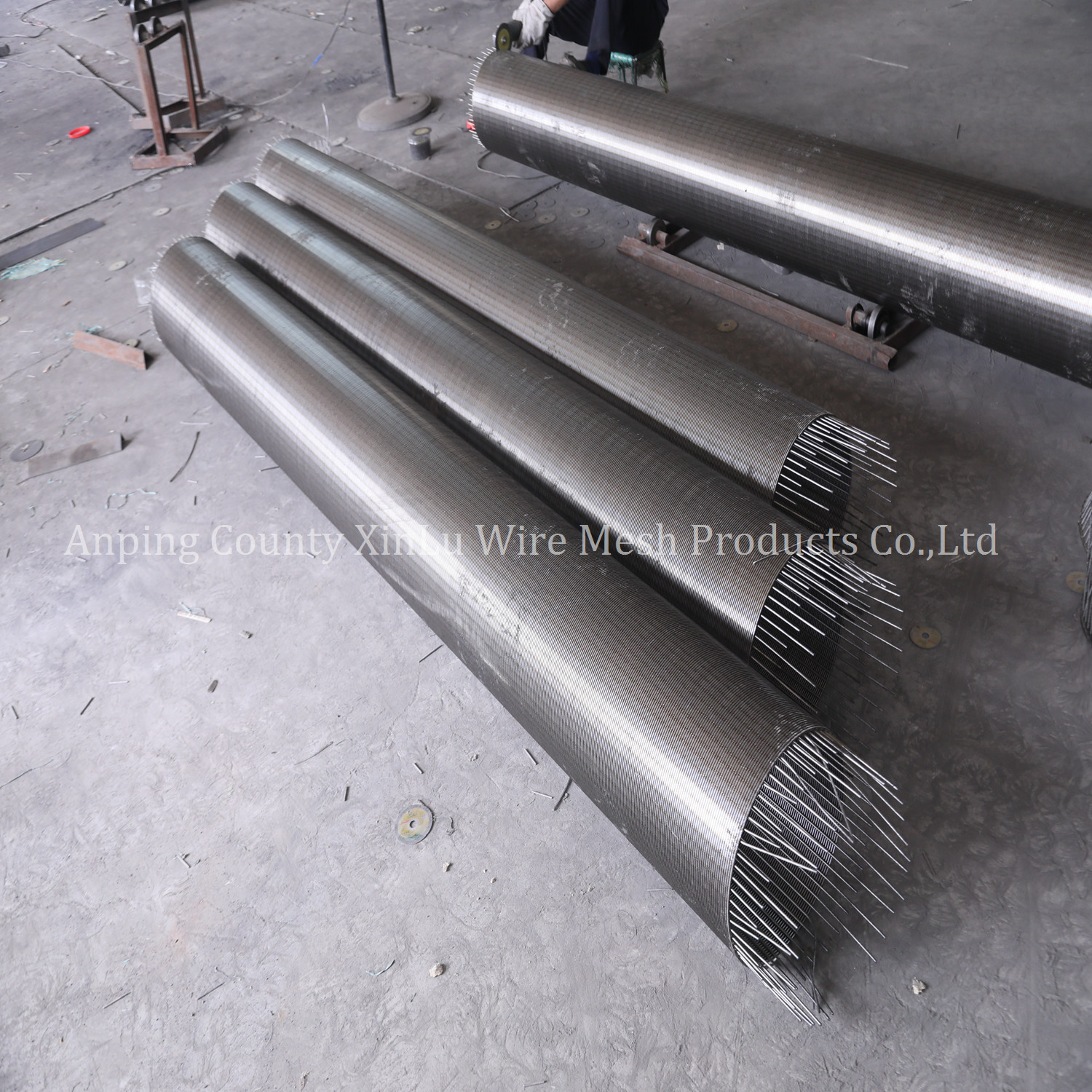 Duplex Stainless Steel 2205 V Wire Continuous Slot Screen Tube for Non Magnetic Johnson Strainer Pipes
