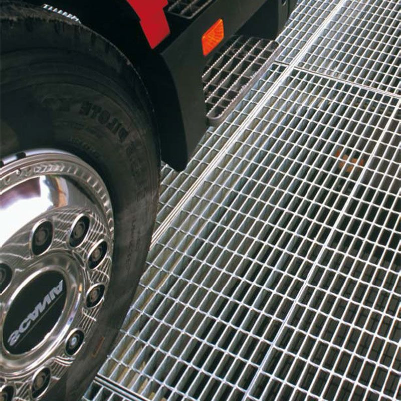 High Loading Strength Black Galvanized Steel Grating Walkway