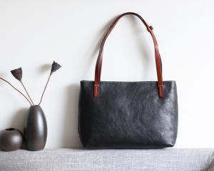 China Black Shoulder Handbags Litchi Grain Vegetable Leather Bags for Women on sale