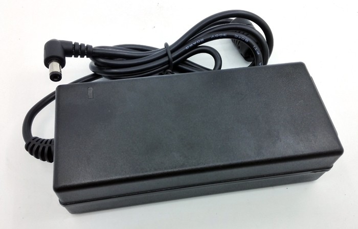 switching power supply with UK power cord Power adaptor 12 v 5 Amp desktop power supply led light strip LVD cctv