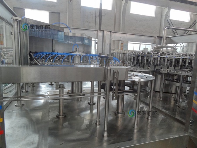 Auto 3000kg SUS304 3in1 Glass Bottle Filling Machine 6000bph PCl Control