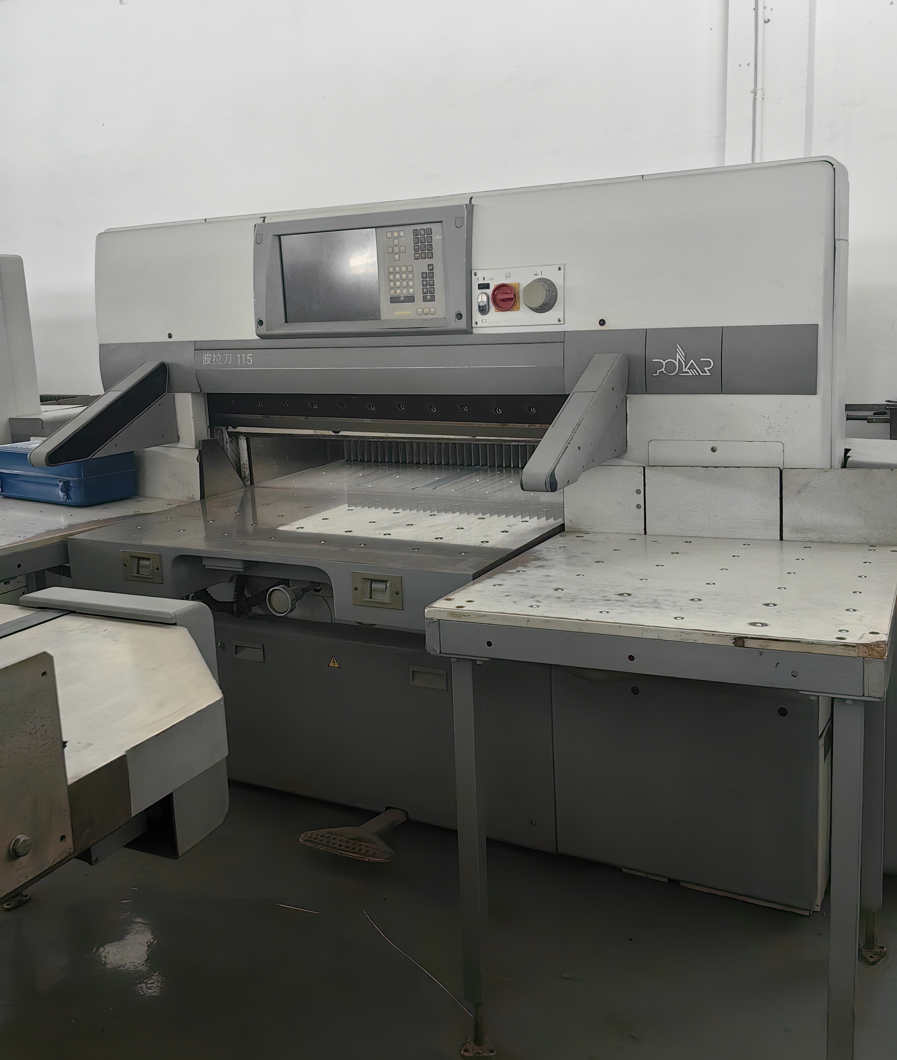 Food Beverage Shops' Polar Paper Cutting Machine Accessories Wedge Sliding Contact