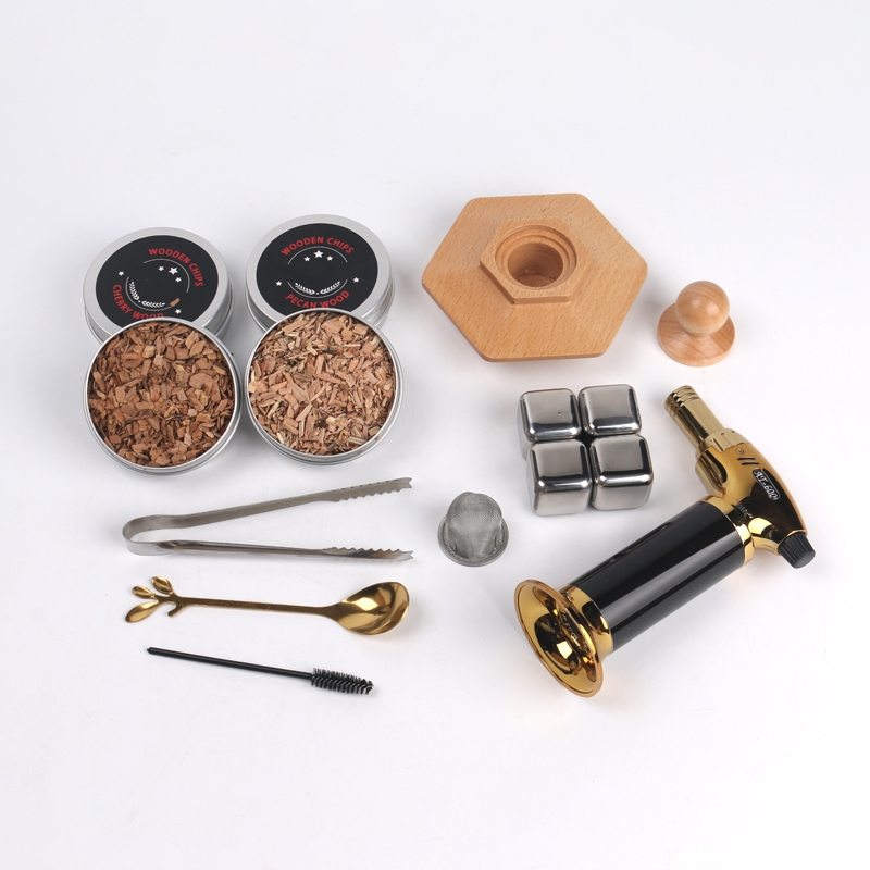 Old Fashioned Wood Cocktail Smoker Kit with Torch Wood Chips for Bourbon Whiskey Birthday Whiskey Gift for Men