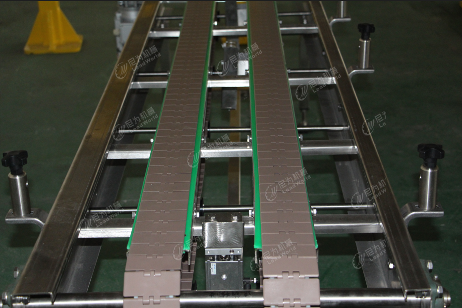 Food Canned Bottles Conveying Slat Top Chain Conveyor For Industry Packaging Line
