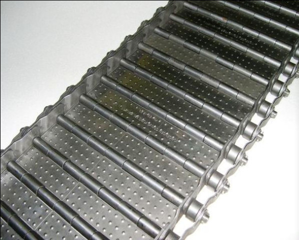 Oven Metal Plate Conveyor Belt With Roller Chain 5.0mm Thick Heat Treatment