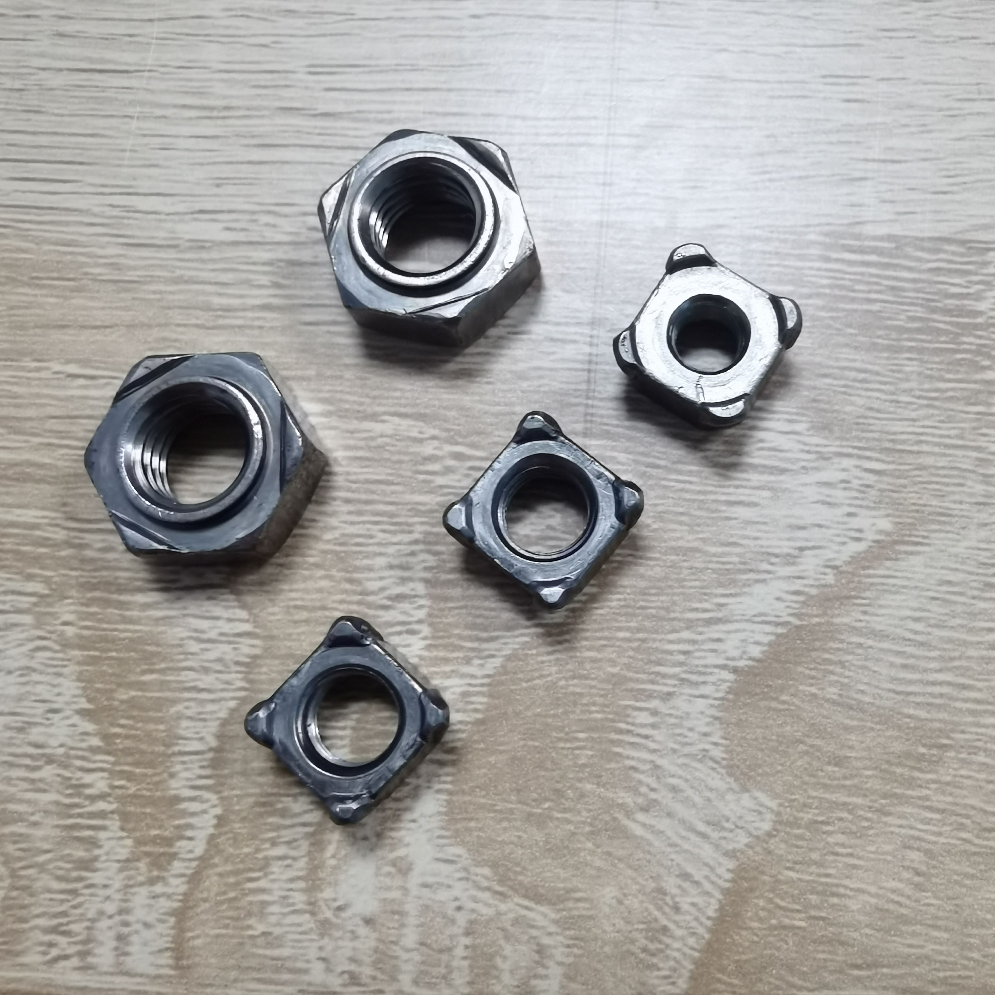 Metric Measurement System Weld Hexagon Nuts DIN929 Carbon Steel for Heavy Industry