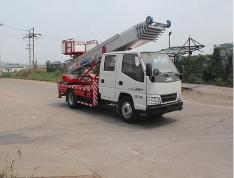 Professional 3360 mm Wheelbase Aerial Work Truck 4170 Kg Curb Capacity truck