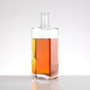  Empty Glass Bottle for Vodka Whisky Liquor 750ml Capacity Square Round Shape Manufactures