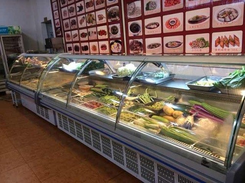 Curved Glass Deli Display Counter Refrigerator For Supermarket With Optional Rear