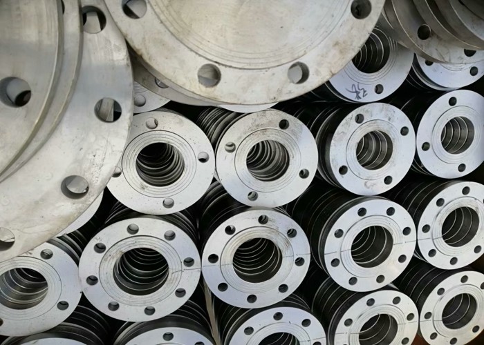 UNS N08020 Blind Pipe Flanges Forged Series A B DN300 Customized Size