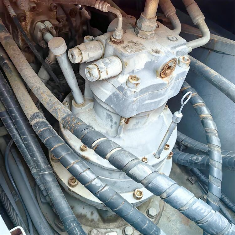 Original Hitachi ZX 330 Excavator Low Hours 1.38m3 Bucket Capacity and Hydraulic Cylinder