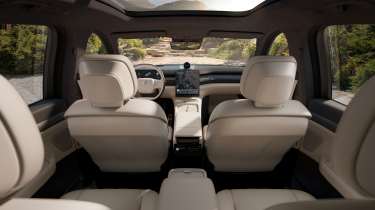 NIO EL8 rear interior overview