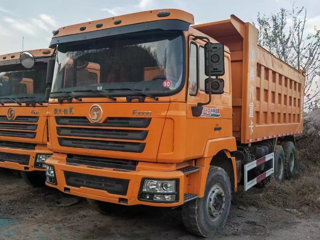 Shacman F3000 Dump Truck 6*4 Heavy Duty Payload 20-40 Tons 2022 Year 99% New Condition