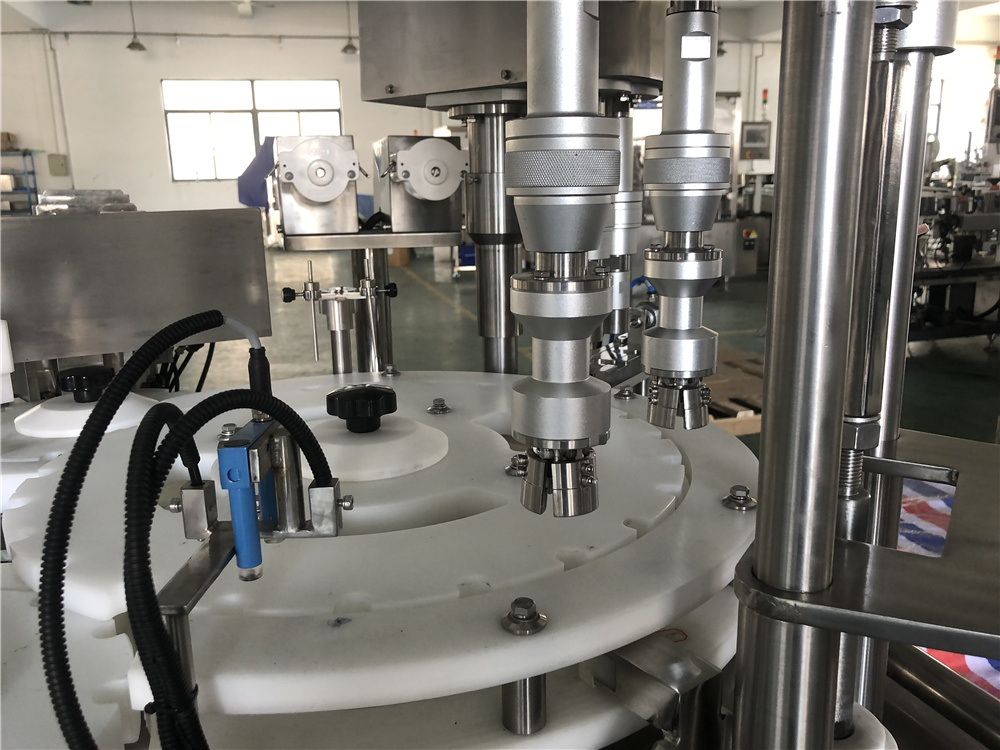 Stainless Steel 5ml Test Tube Aseptic Filling Machine Peristaltic Pump