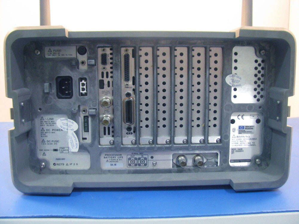 Keysight Agilent E4403B ESA-L Basic Spectrum Analyzer 9 kHz to 3 GHz