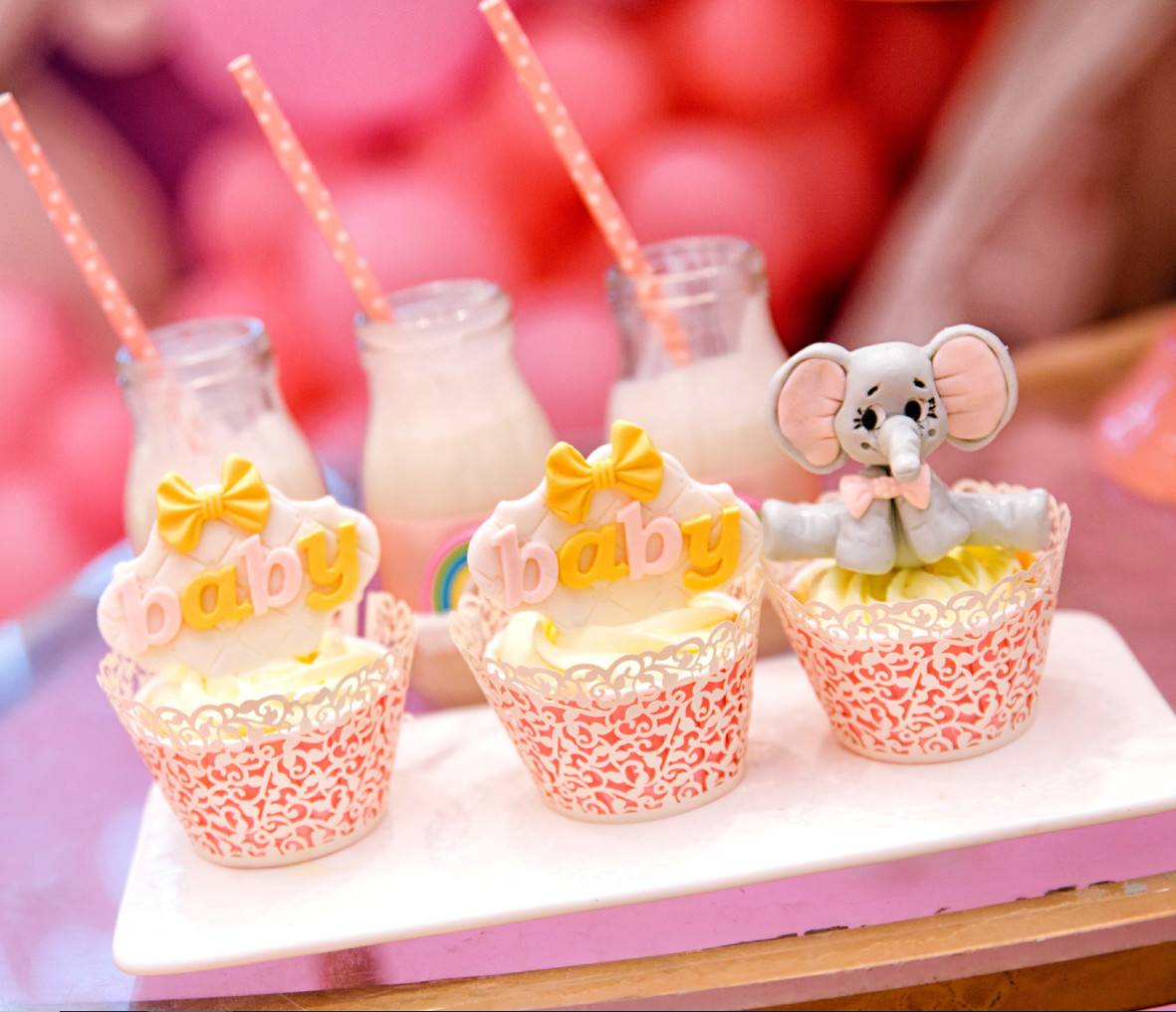 Commercial Mini Cupcake Wrappers Laser Cut Technic Various Color Custom Size