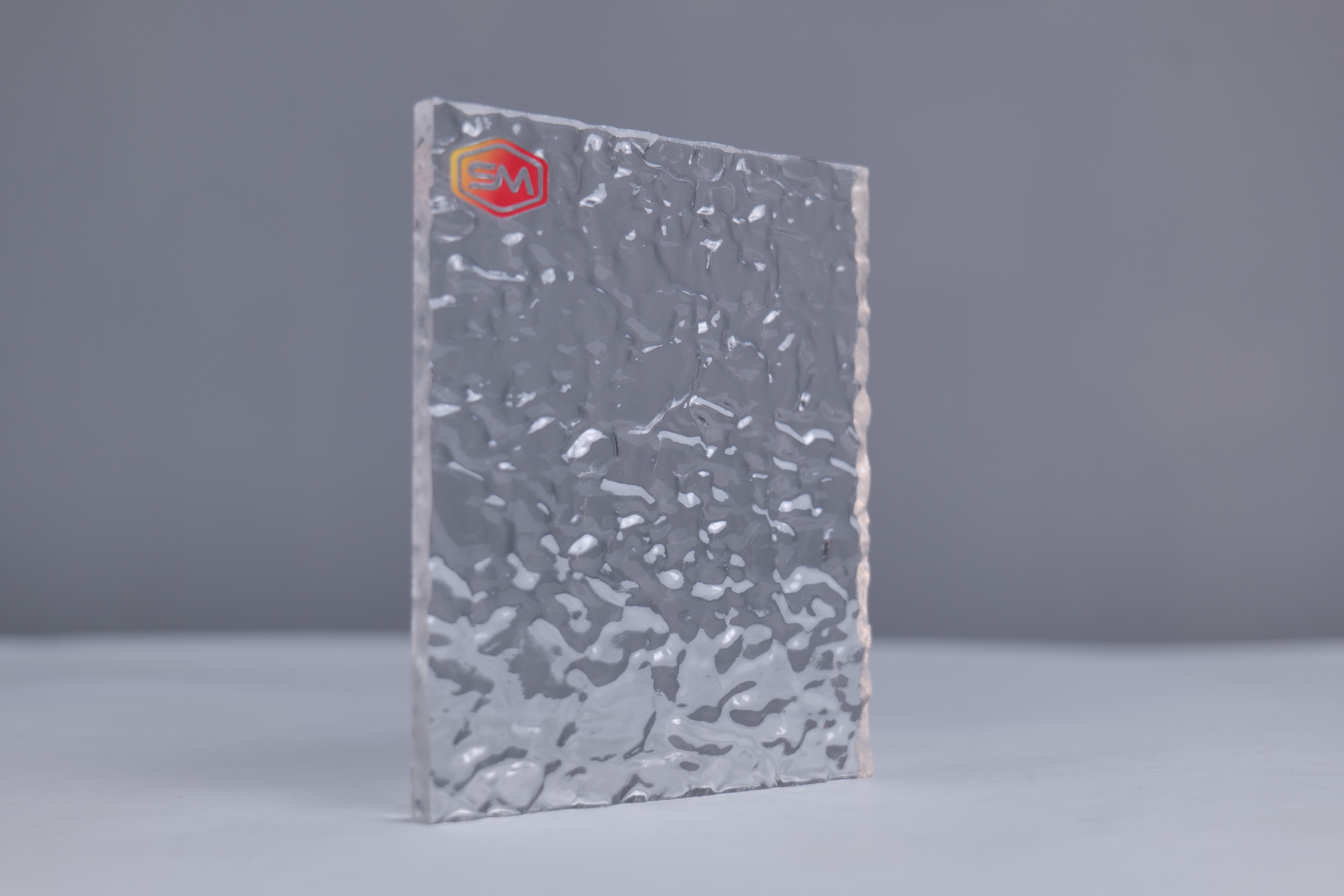 High Light Transmittance Textured Acrylic Sheet for Bright Spaces
