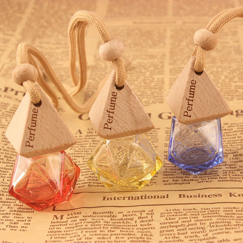 8ML Triangular Cap Rhombic Empty Bottle, Car Fragrance Bottle, Color Perfume Bottle, Color Glass Bottle with custom LOGO