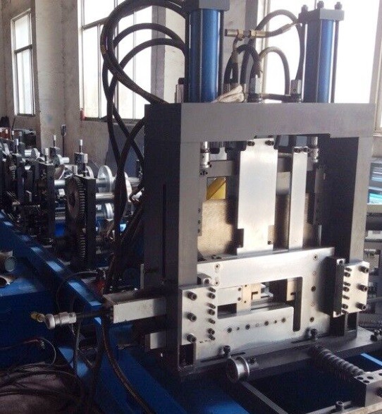Water Seamless Gutter Forming Machines Manual Downspout Elbow Machine