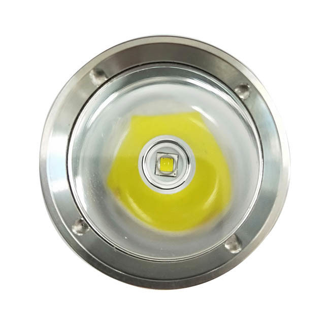 10W 960 Lumem Rechargeable LED Flashlight 3500mAh 26650 Rechargeable Battery
