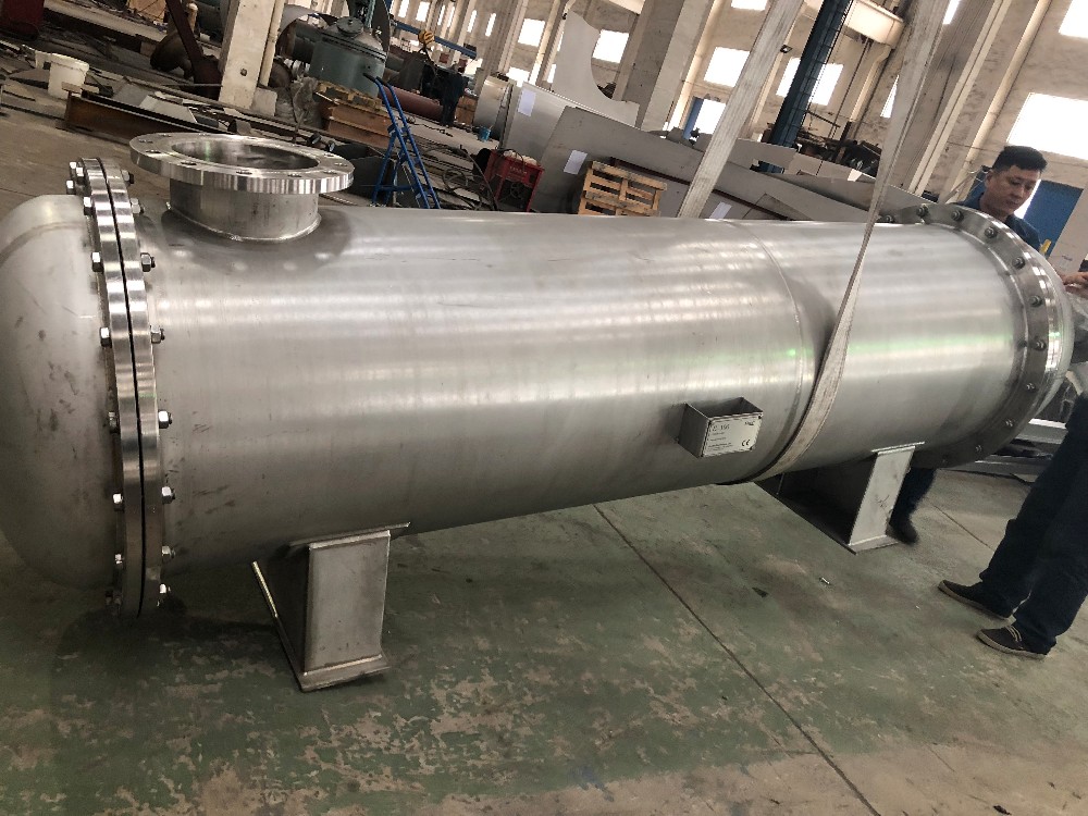 Stainless Steel Sanitary Shell And Tube Heat Exchanger In Oil Refinery