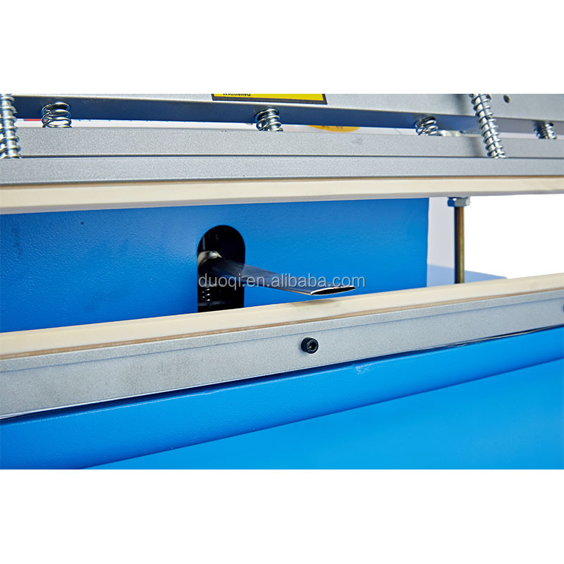 DUOQI DZQ-500TE Vacuum And Seal Machine High Accuracy For Food Preservation