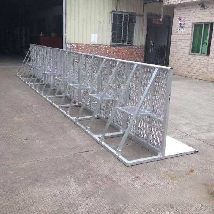 Foldable Crowd Barricades Portable Aluminum Crowd Control Safety Barriers