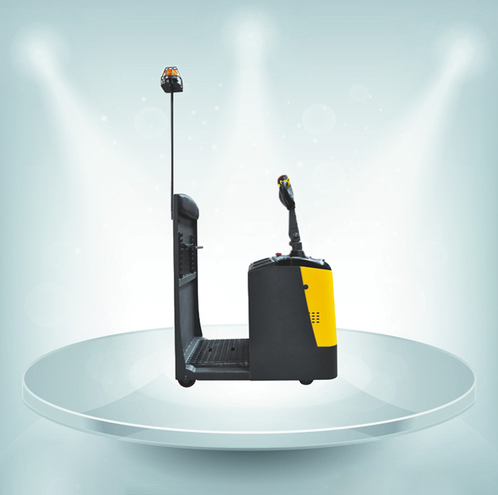 Stand Driving Electric Tow Tractor Powerful Drive Motor 2 Tons Rated Traction Weight