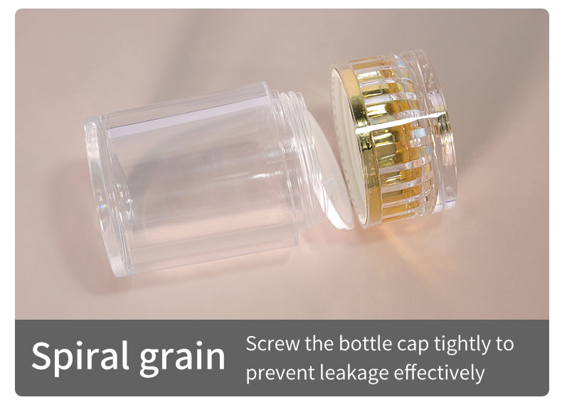 Fancy Glass Square Perfume Bottle 30ml 50ml 100ml with PUMP SPRAYER Sealing Type and Screen Printing Surface Handling