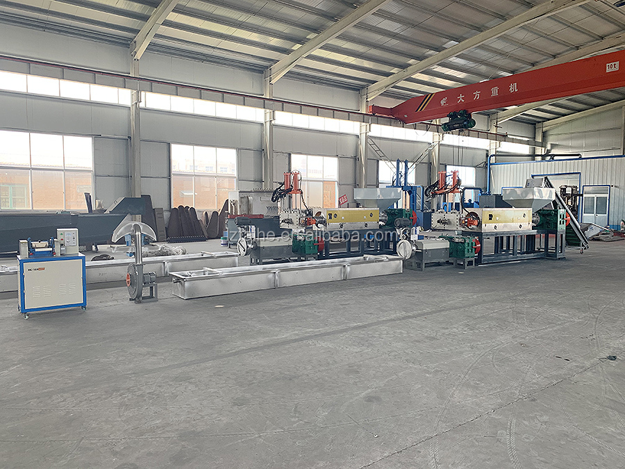 PP PE HDPE LDPE Hard Scrap Pelletizing Machine With Waste Plastic Recycling Function