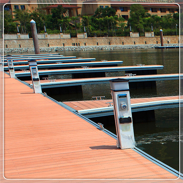 Aluminum Alloy Floating Docks High Resistance Customizable Size