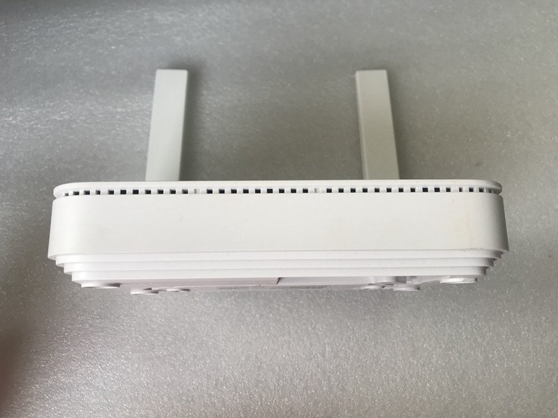 China FTTH  F6610 GPON ONT AX3000 4GE 1VOIP 1USB Dual Dand Wifi6 2.4G 5G XGPON ONU Modem on sale